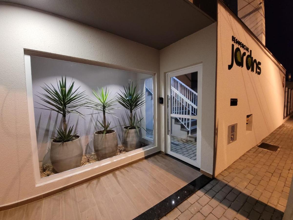 Apartament Apartamento Com Piscina No Centro Ubatuba Zewnętrze zdjęcie